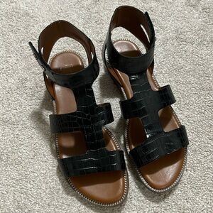 Size 10 Black Croc sandals Franco Sarto